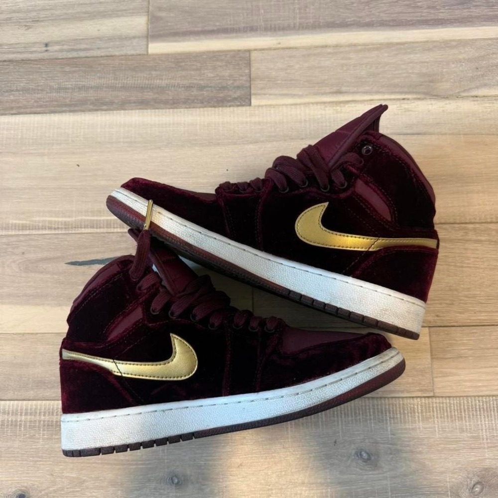Jordan 1 Heiress GG Velvet sneakers Sz 5.5y 2016  #lifestyle